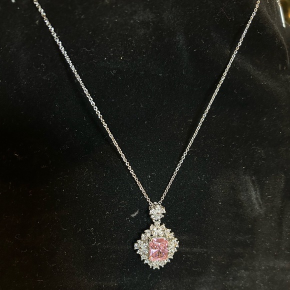 Sparkling Jewelry Set with box and Paper Bag - Picture 12 of 15